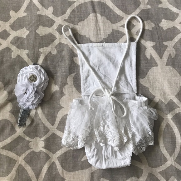 *SOLD* Boutique lace onesie and headband - Picture 4 of 6